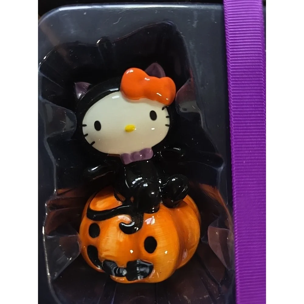 Blue Sky Hello Kitty & Friends Halloween Skull Salt and Pepper Shakers